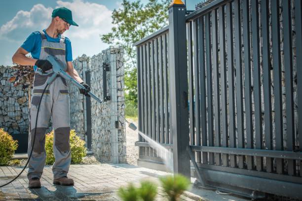 Best Gutter Cleaning  in Stockdale, TX